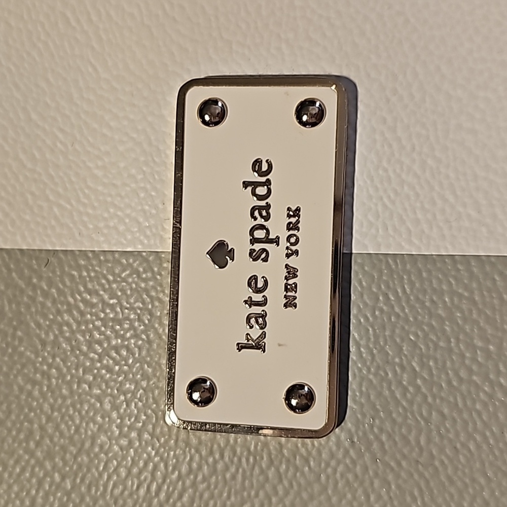 Kate Spade purse - Picture 2 of 16